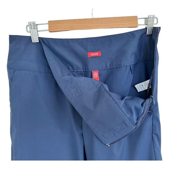 Izod Golf Capri Navy Blue Pants Side Zip  & Pockets Flat Front Size 8 - Picture 10 of 10